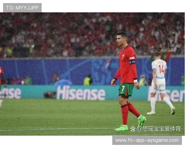 C罗强势突破肋部区域制造犯规，重新定义进攻威胁