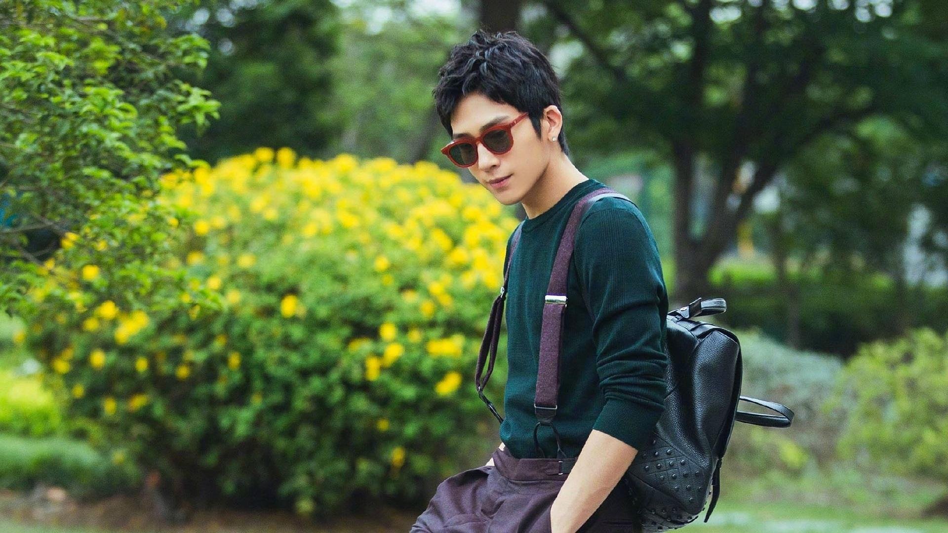 外援长期占据关键位置压缩本土成长空间，外援管理