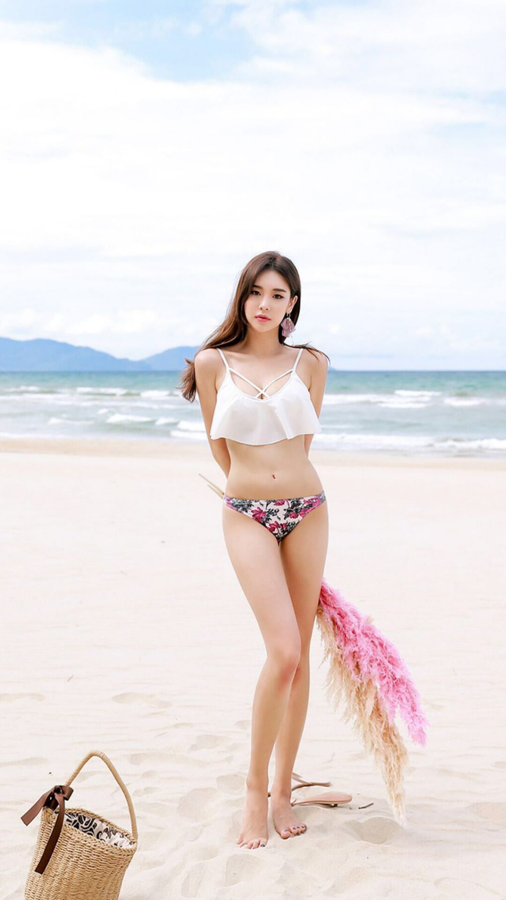 本菲卡边锋多次撕裂防线,本菲卡边后卫