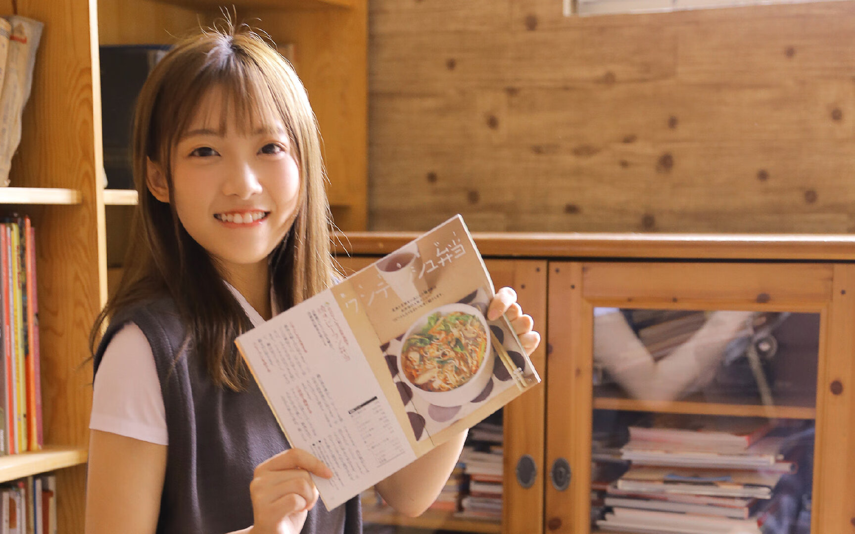 爱游戏体育app-伊丽莎白·德克斯精准配速助力决赛突破，德雷克伊丽莎白女王