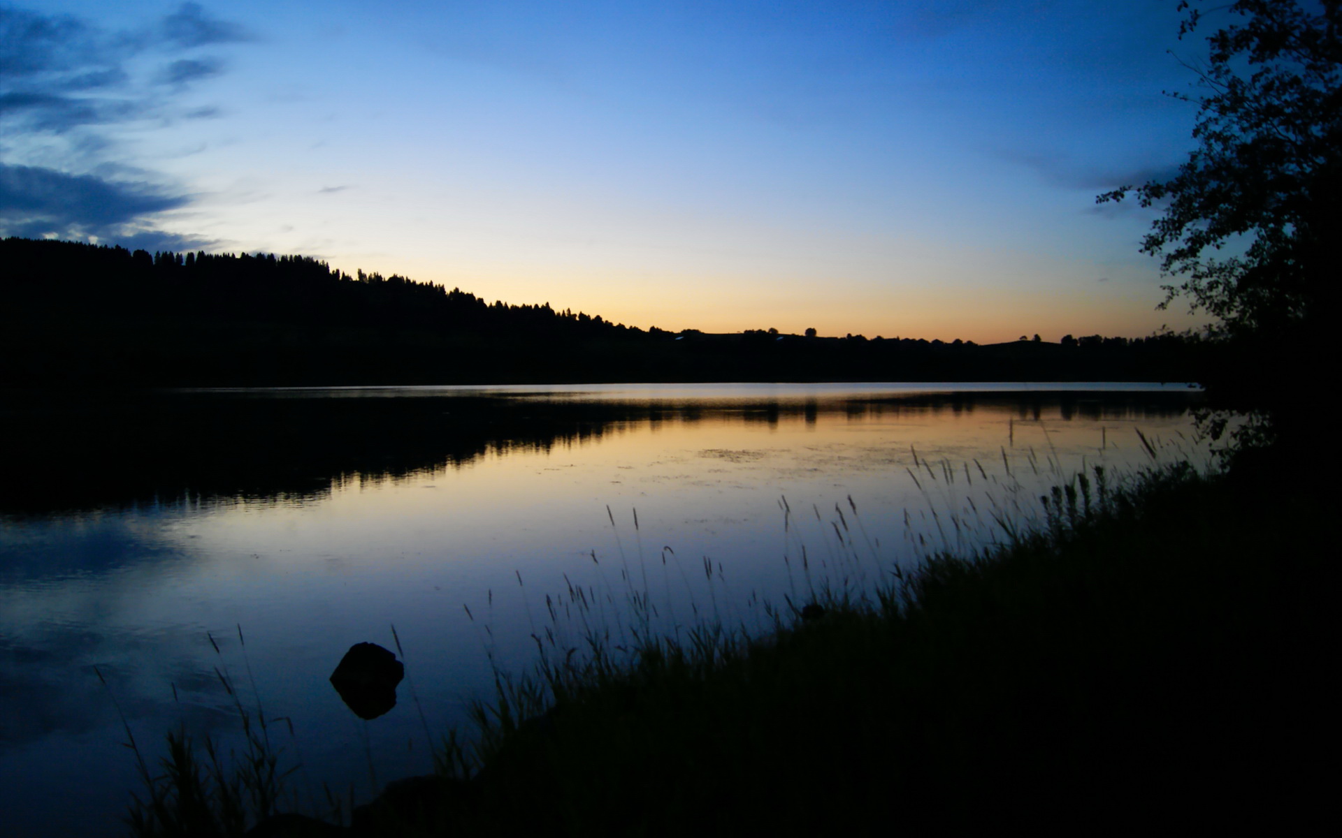 意甲热血战:奋勇争胜,燃烧全场热情,意甲争4